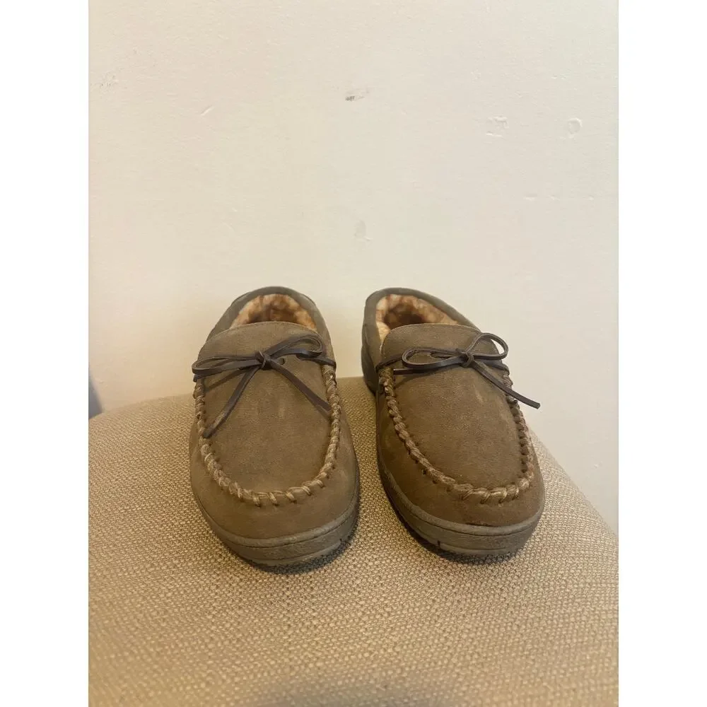 Clarks Suede Moccasin Loafer Slippers NEW Sz 10
